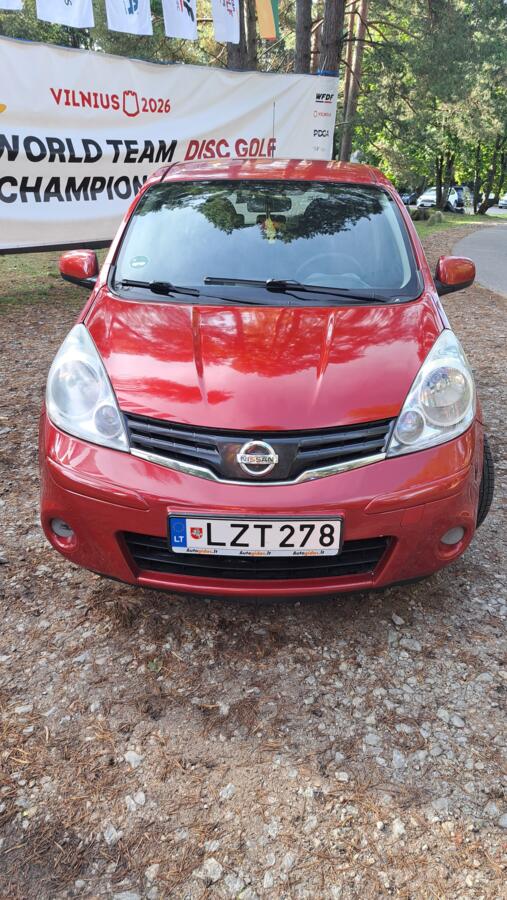 Nissan Note E11 Hatchback