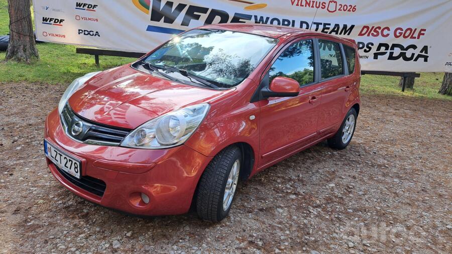 Nissan Note E11 Hatchback