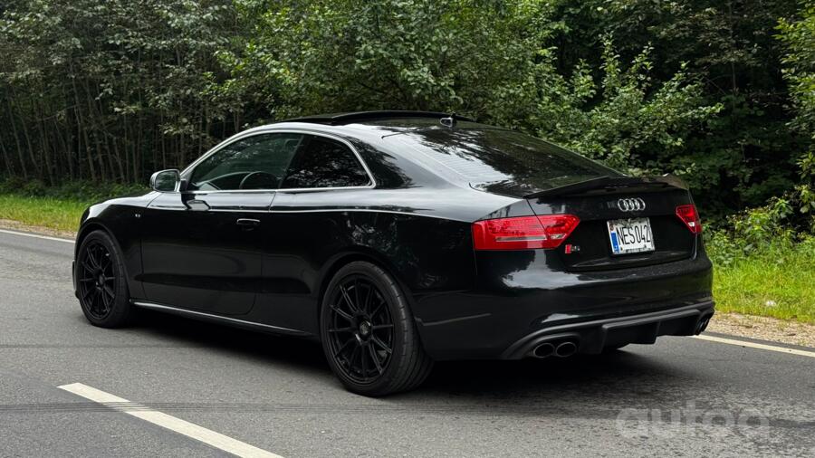 Audi S5 8T Coupe