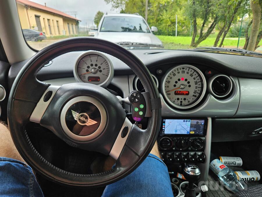 Mini One R50 Hatchback