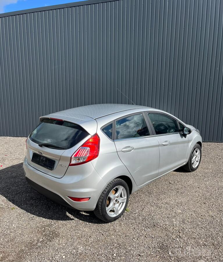 Ford Fiesta 6 generation [restyling] Hatchback 5-doors