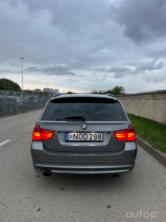 BMW 320 2013
