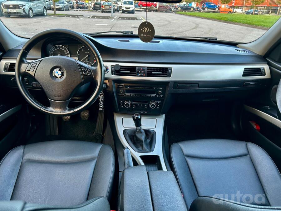 BMW 320 2013