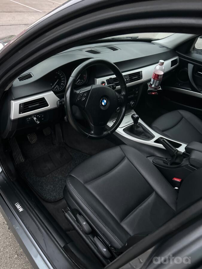 BMW 320 2013