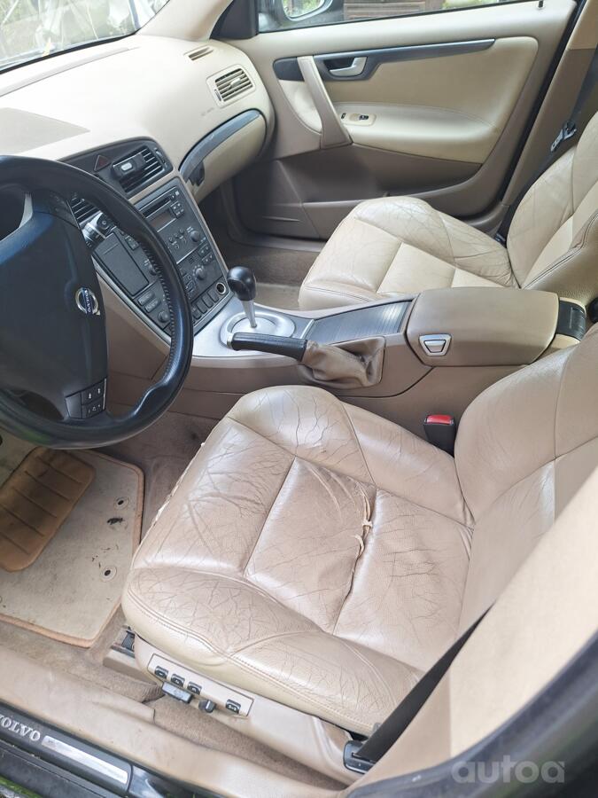 Volvo S60 1 generation [restyling] Sedan
