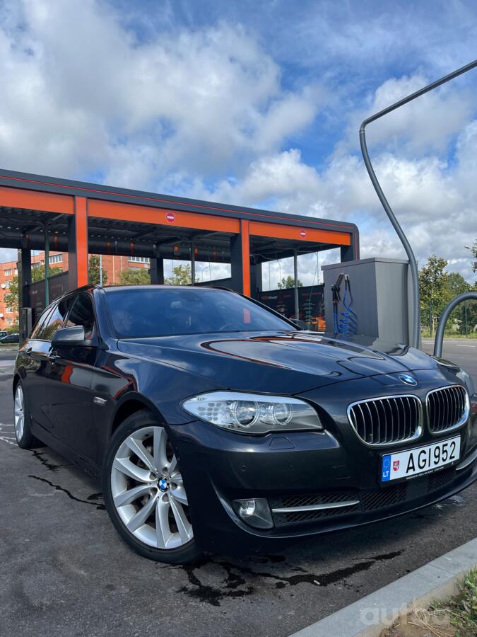 BMW 528 2015