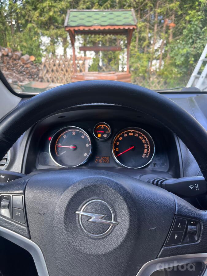Opel Antara 1 generation [restyling] Crossover