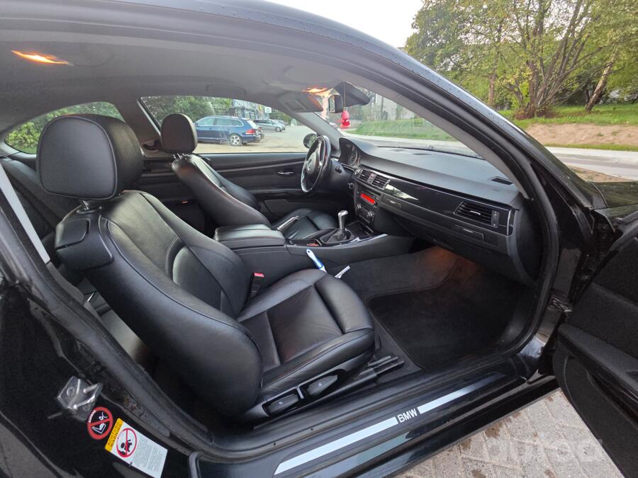 BMW 320 2013