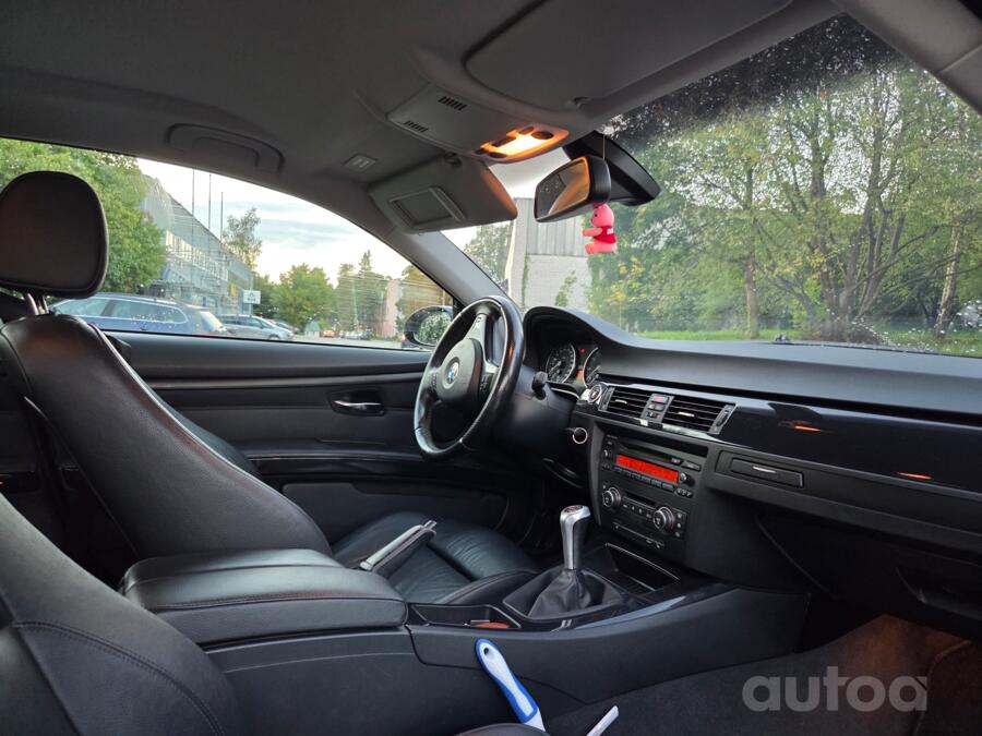 BMW 320 2013