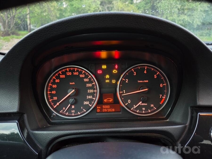 BMW 320 2013