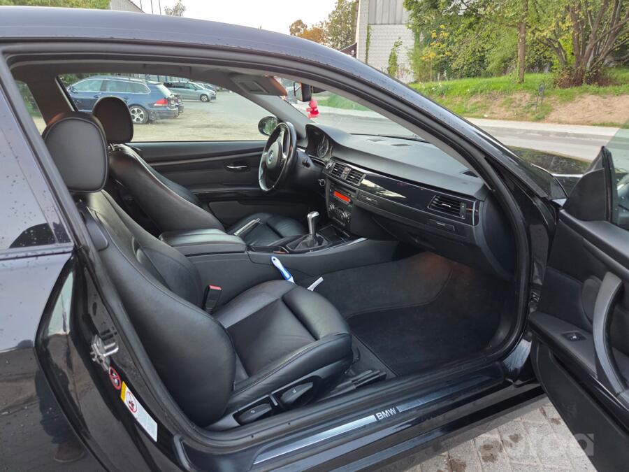 BMW 320 2013