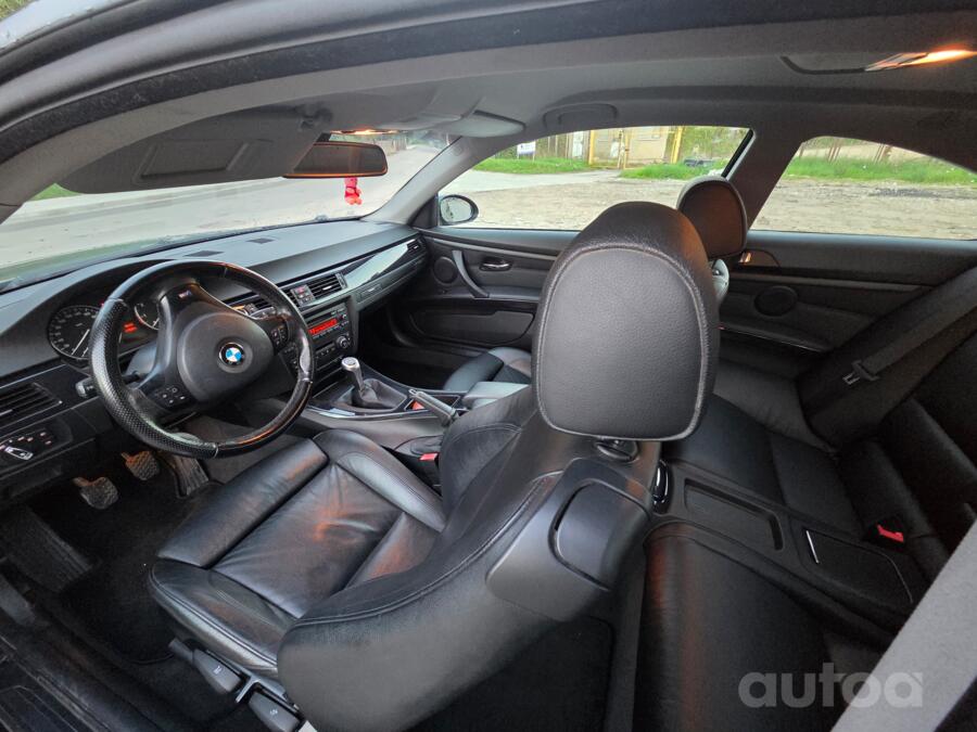 BMW 320 2013