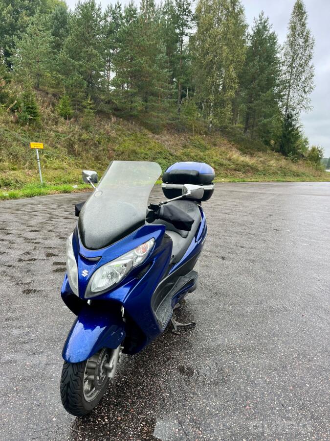 Suzuki Burgman