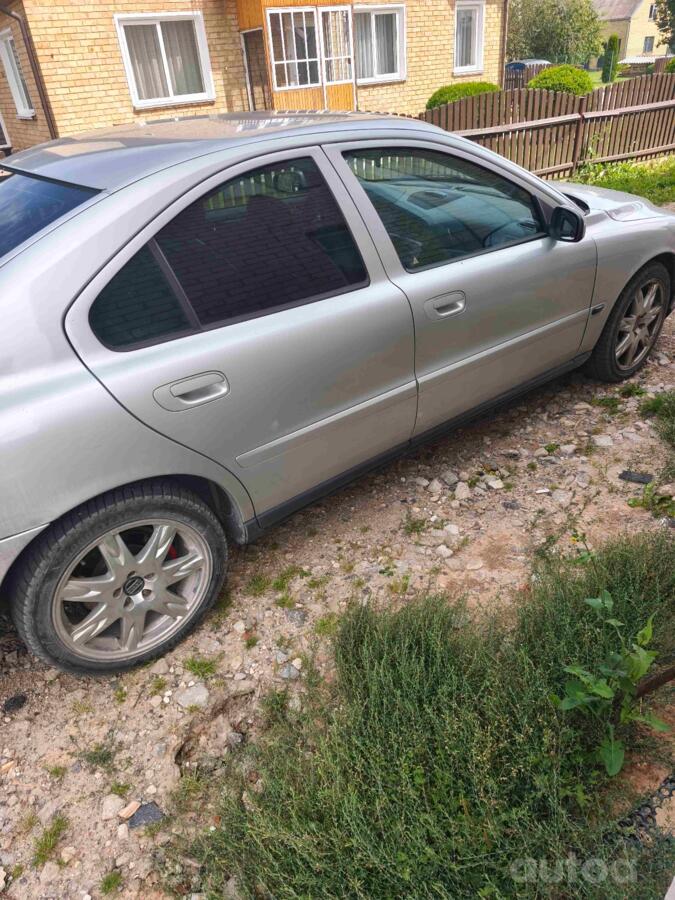 Volvo S60