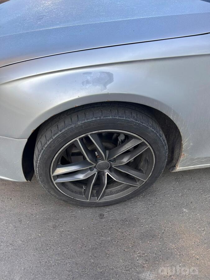 Audi A4 B8/8K wagon 5-doors