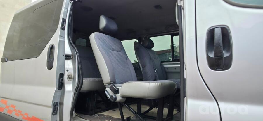 Renault Trafic 2 generation [restyling] Minivan