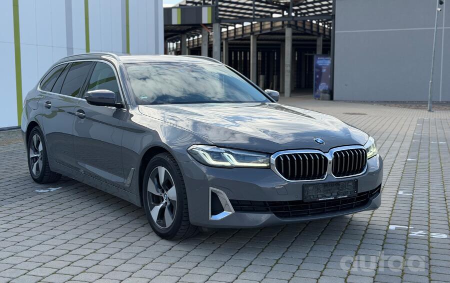 BMW 5 Series G30 Touring wagon