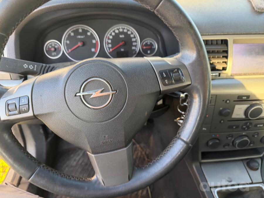 Opel Vectra C [restyling] Sedan