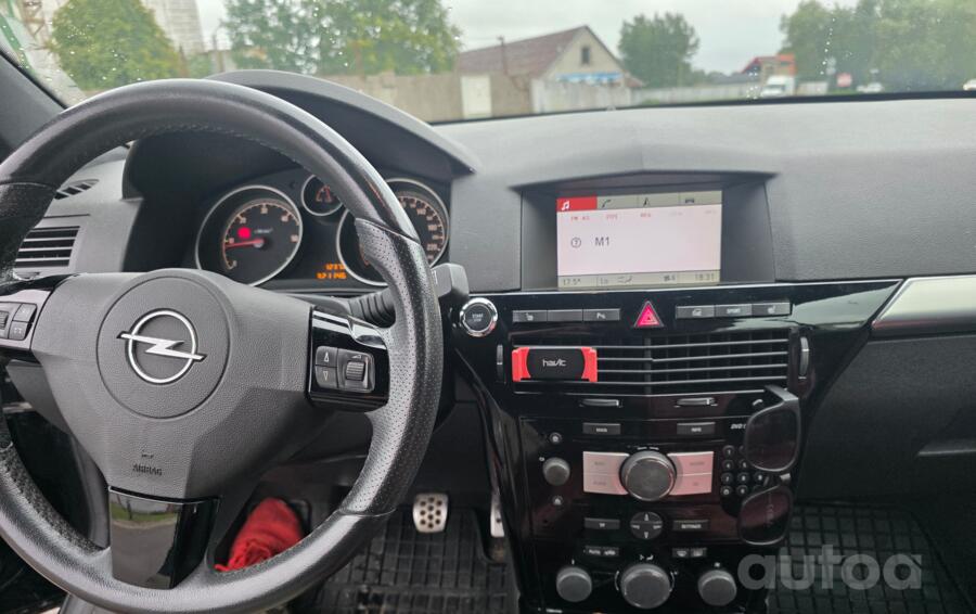 Opel Astra OPC H