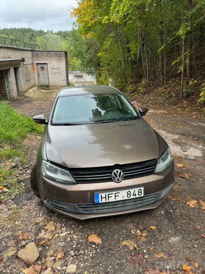 Volkswagen Jetta 6 generation Sedan