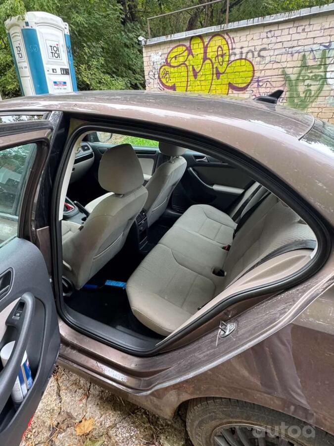 Volkswagen Jetta 6 generation Sedan