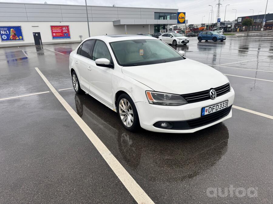 Volkswagen Jetta 6 generation Sedan