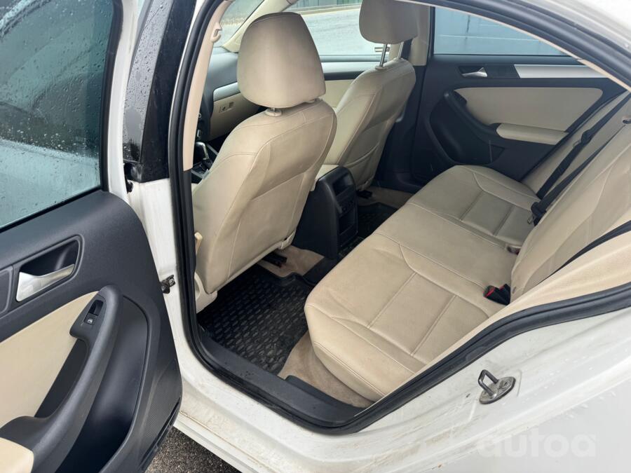 Volkswagen Jetta 6 generation Sedan