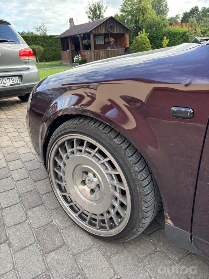 Audi A4 B6 Avant wagon 5-doors