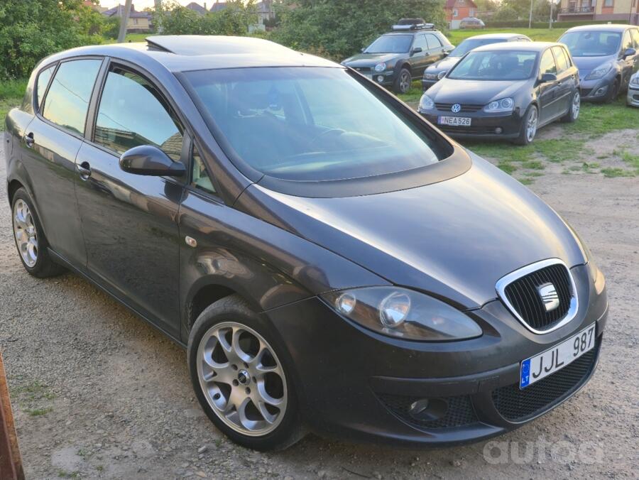 SEAT Toledo 3 generation Hatchback