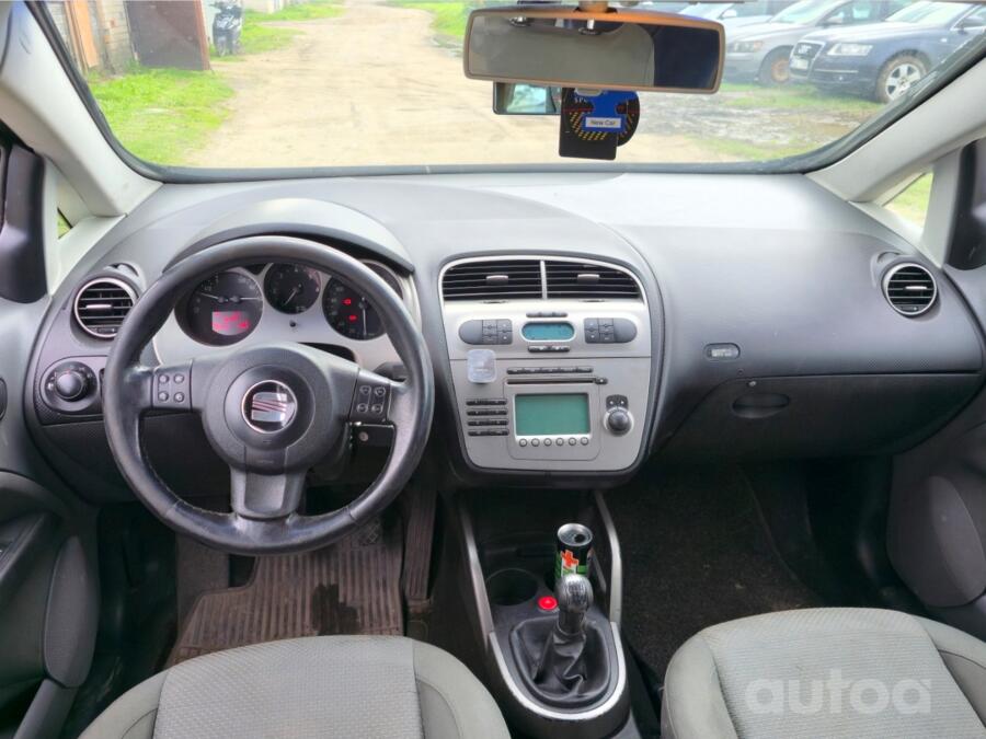 SEAT Toledo 3 generation Hatchback