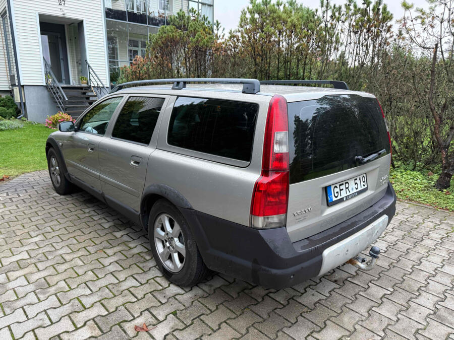 Volvo XC70
