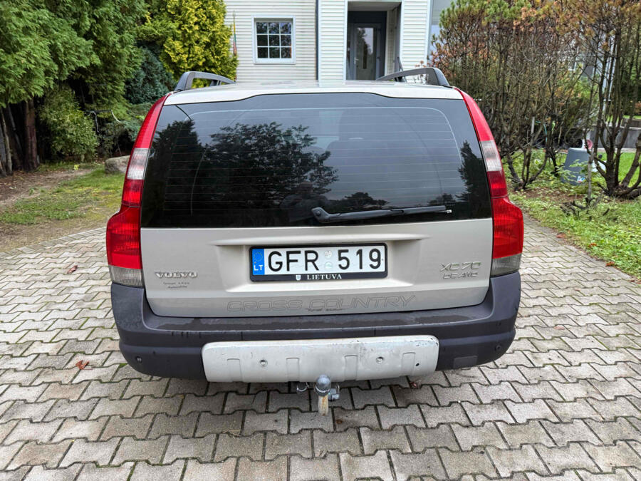 Volvo XC70