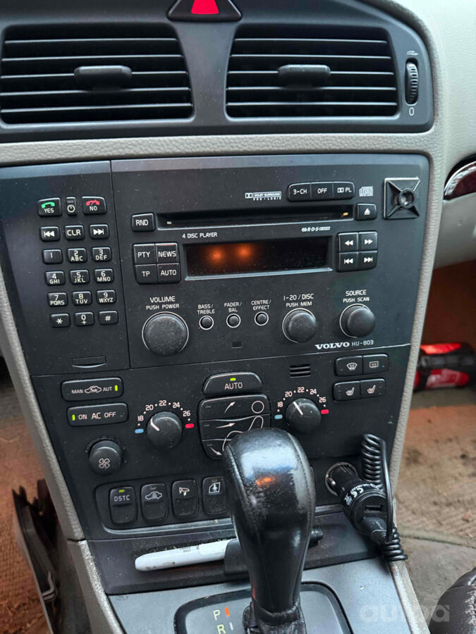 Volvo XC70