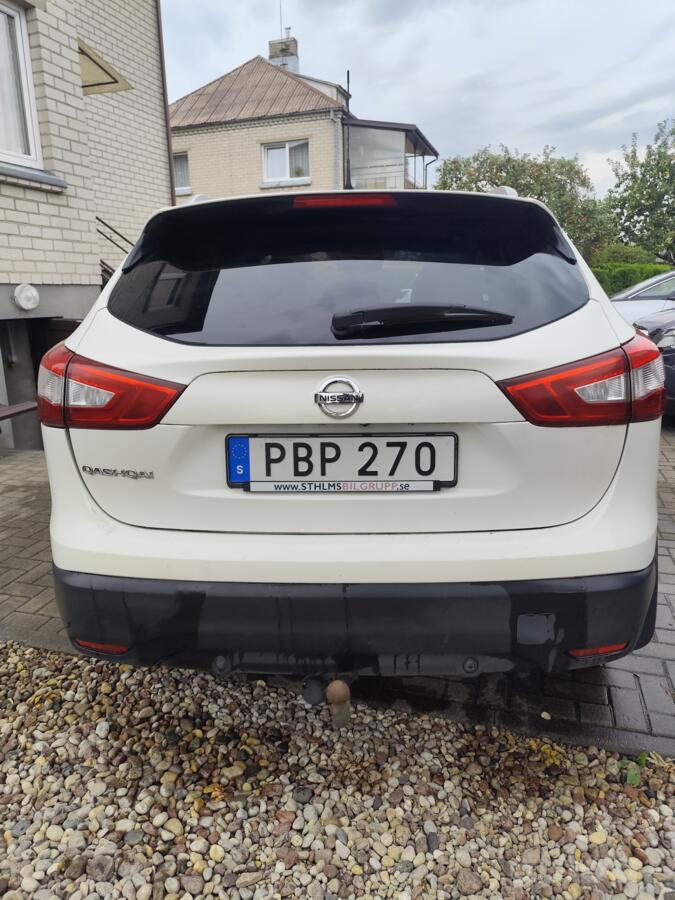 Nissan Qashqai 2 generation Crossover