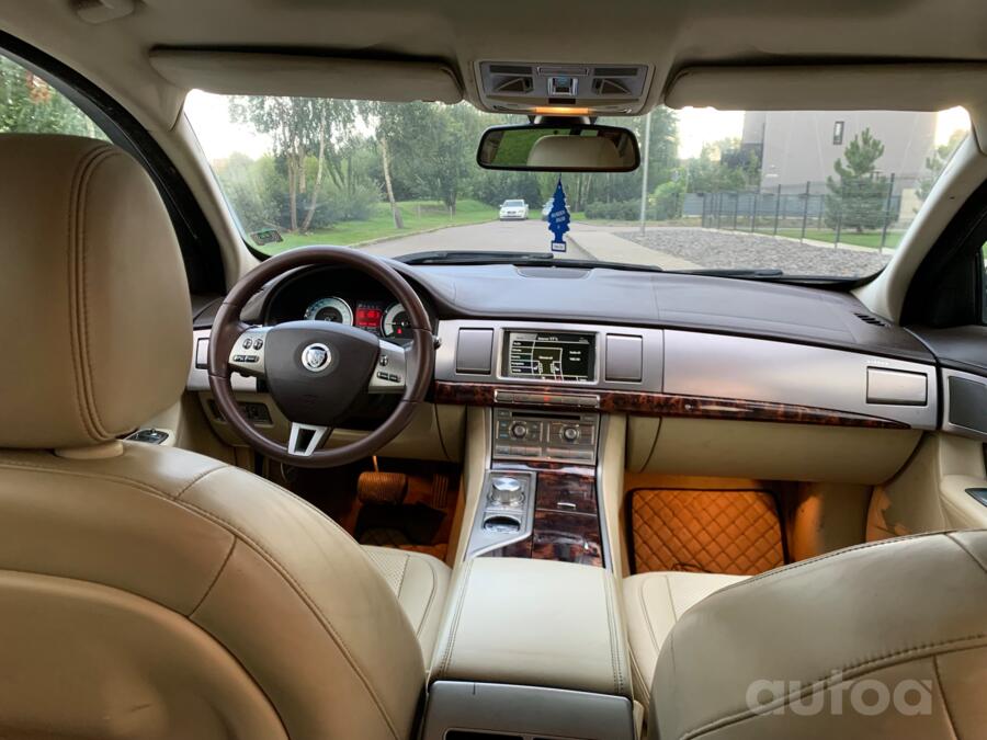 Jaguar XF X250 Sedan 4-doors