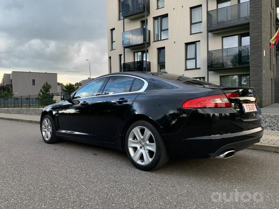 Jaguar XF X250 Sedan 4-doors
