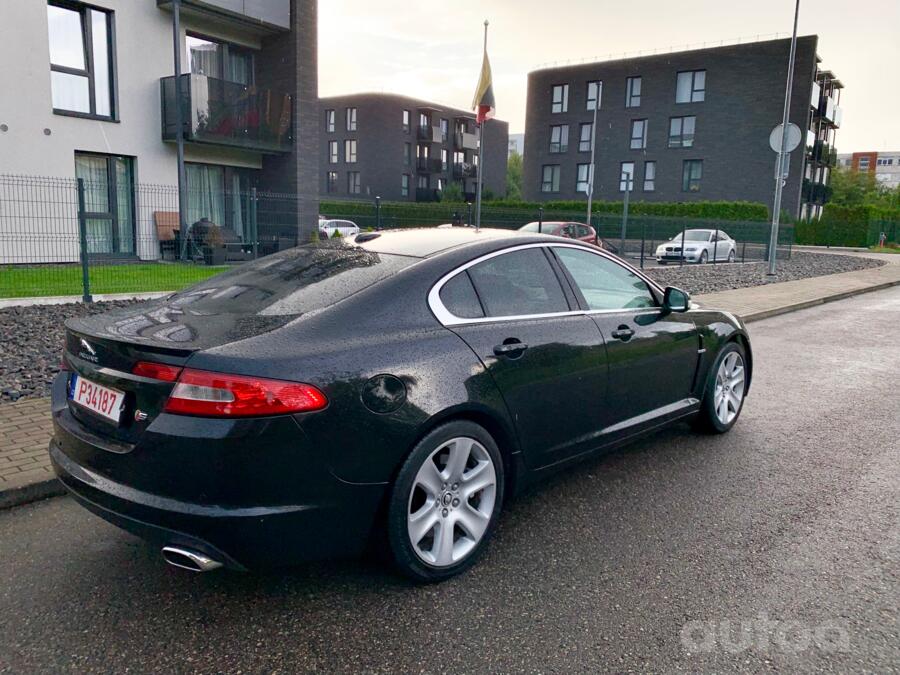 Jaguar XF X250 Sedan 4-doors