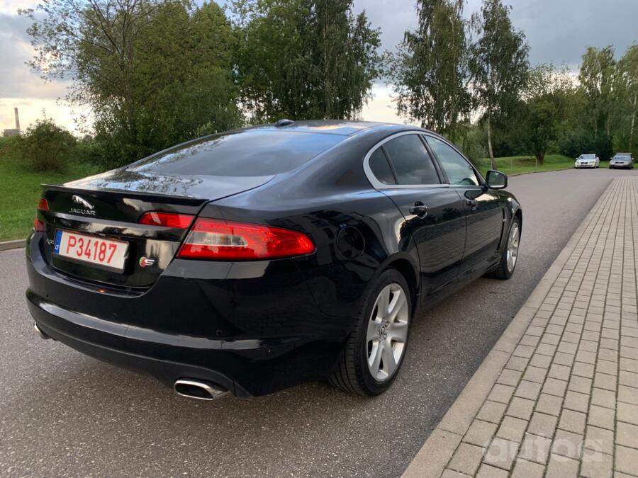 Jaguar XF X250 Sedan 4-doors