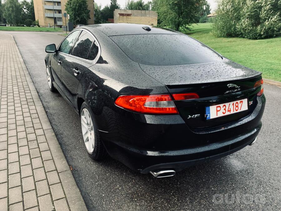 Jaguar XF X250 Sedan 4-doors