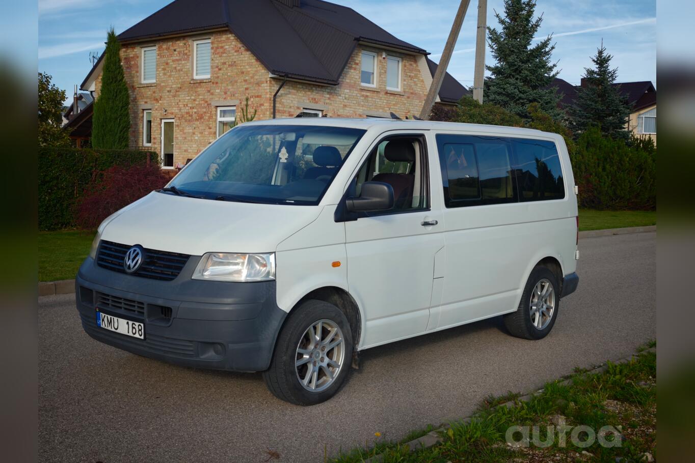 Volkswagen Transporter T5 Minivan 4-doors