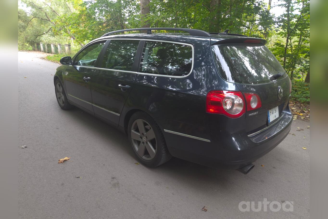 Volkswagen Passat B6 wagon 5-doors