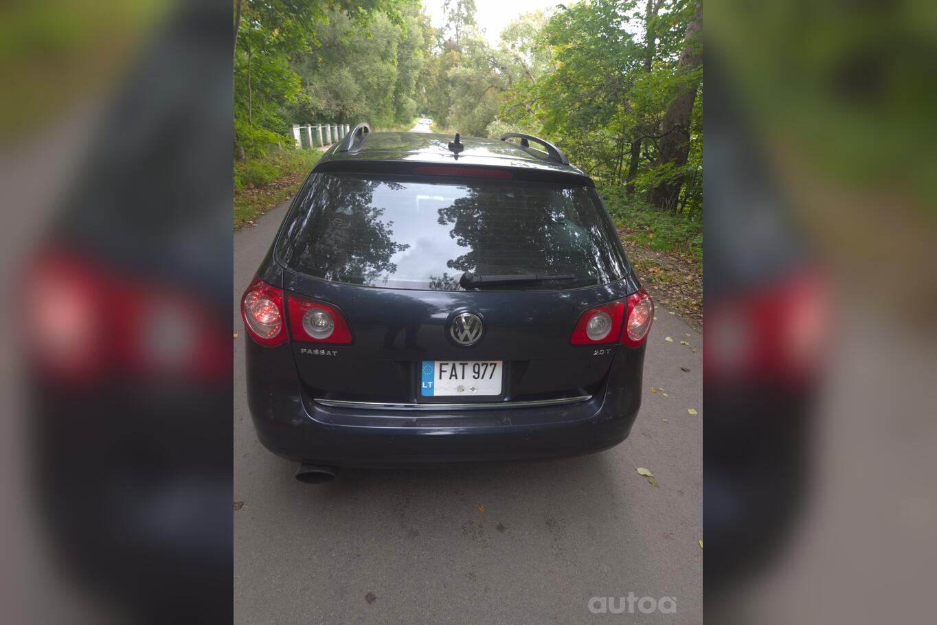 Volkswagen Passat B6 wagon 5-doors