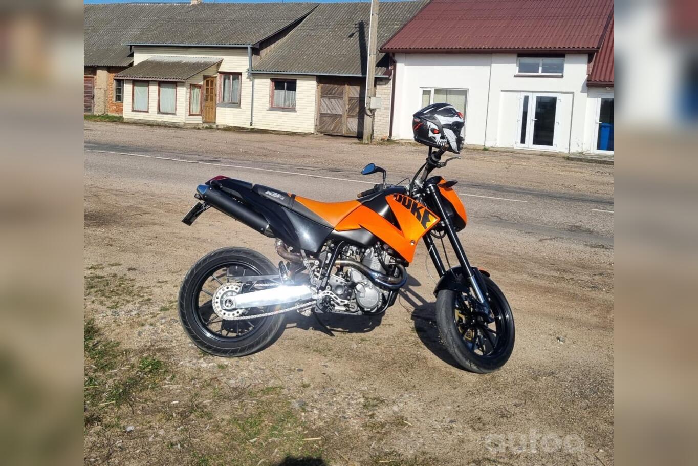 KTM Duke