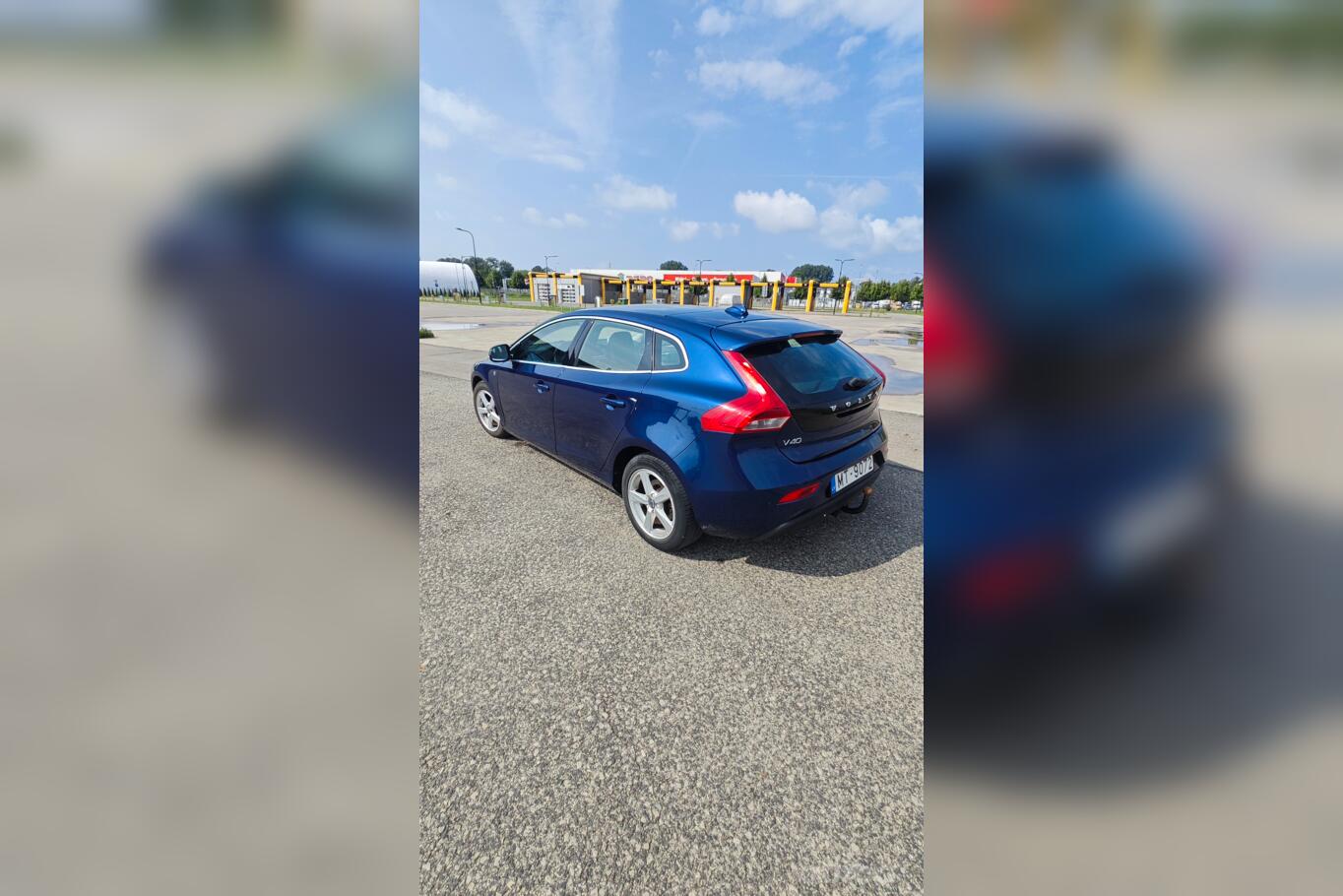 Volvo V40 2 generation Hatchback 5-doors