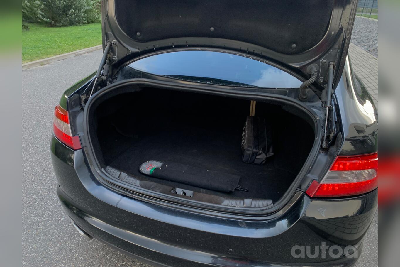 Jaguar XF X250 Sedan 4-doors