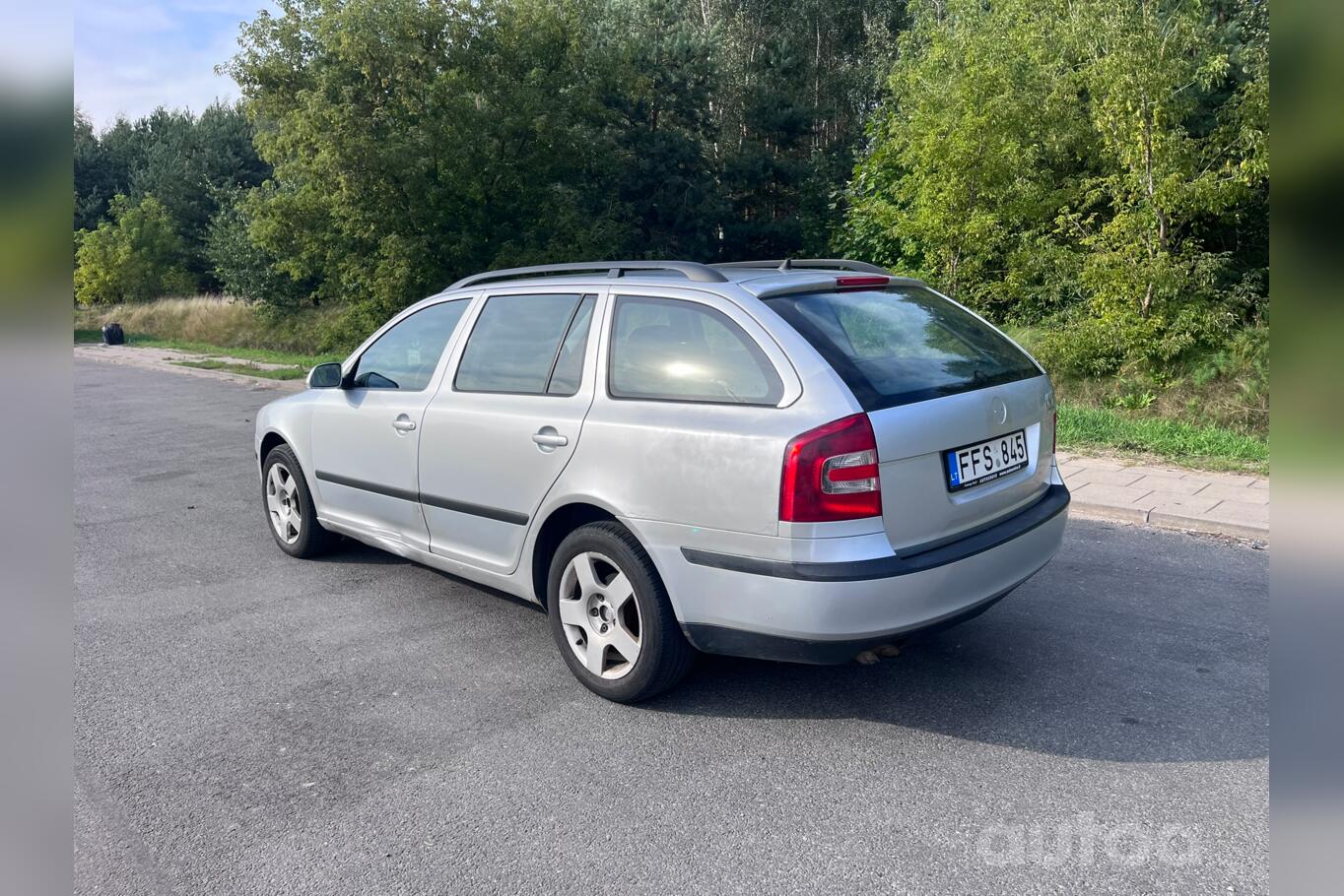 Skoda Octavia 2 generation Combi wagon 5-doors