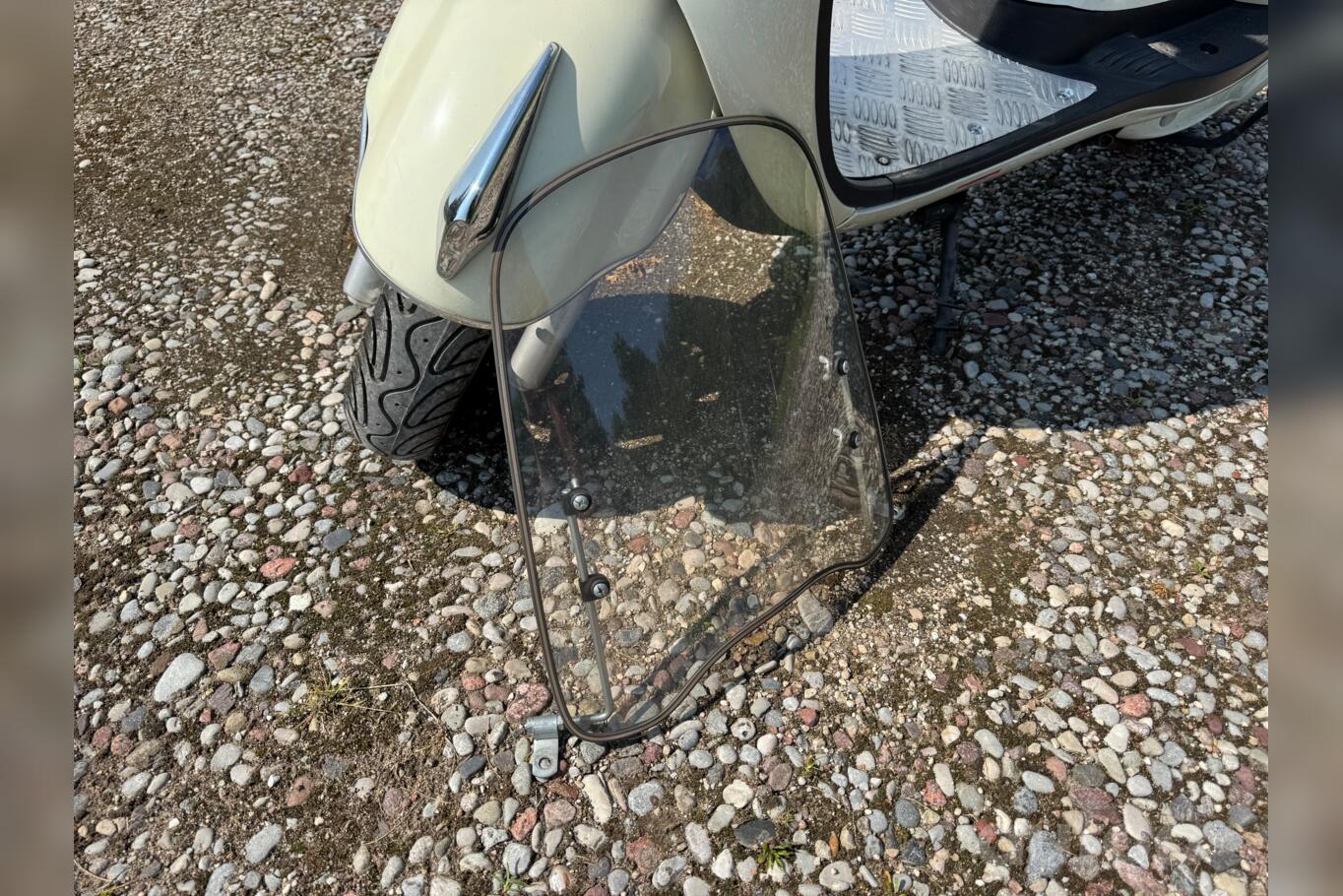 Vespa LX