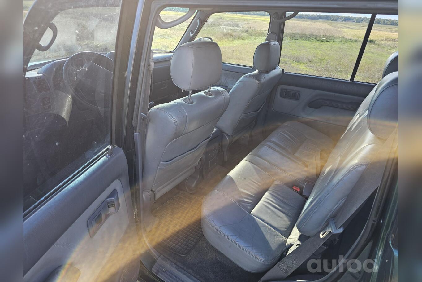 Toyota Land Cruiser Prado J90 SUV 5-doors