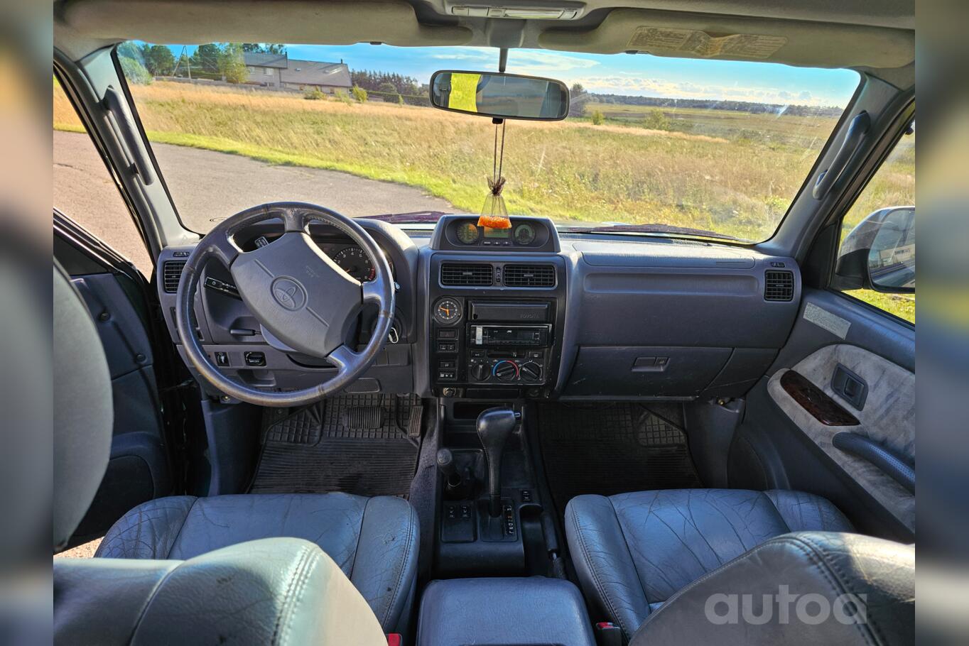 Toyota Land Cruiser Prado J90 SUV 5-doors