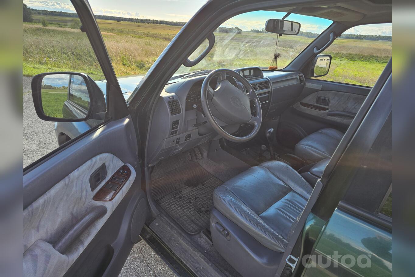 Toyota Land Cruiser Prado J90 SUV 5-doors